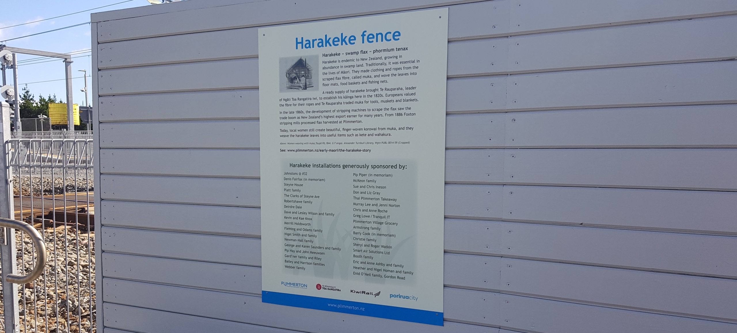 HARAKEKE FENCE THANK YOU SIGN ON FENCE